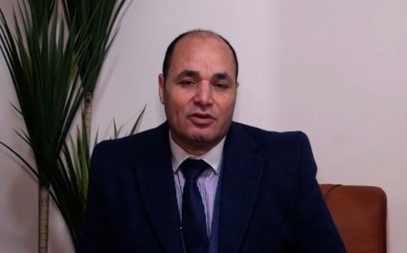 خلال السهرة الرمضانية بالمكتبة الرقمية للشرفاء الحمادي بمركز العرب.. محمد فتحي الشريف: الشرفاء الحمادي وضع معالجات واقعية قابلة للتنفيذ لتحقيق وحدة العرب